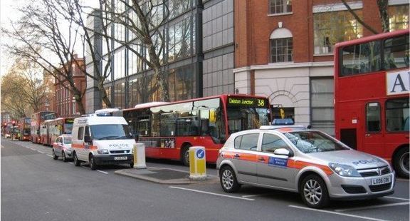 LONDONISTBUS.jpg