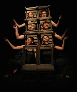 Woyzeck%20chair%20group%206%20hands.jpg