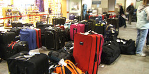 Man Offers Reward for Lost T5 Bag