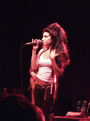 Shocking: Amy Winehouse Arrested, Let Out on Bail | Londonist