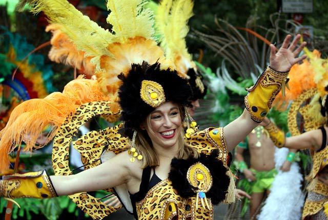 9949_carnival2_2.jpg