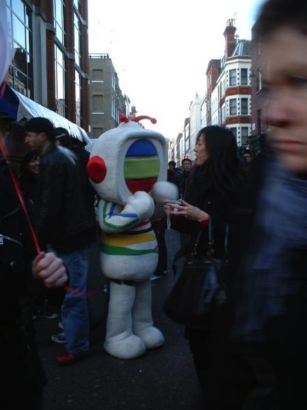 The Hong Kong TV station mascot stays warm in London 