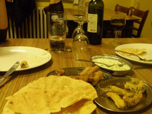 11743_0902-indiaclubsnacks.jpg