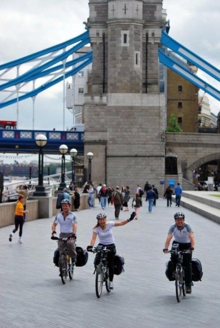 The team heading off from City Hall 