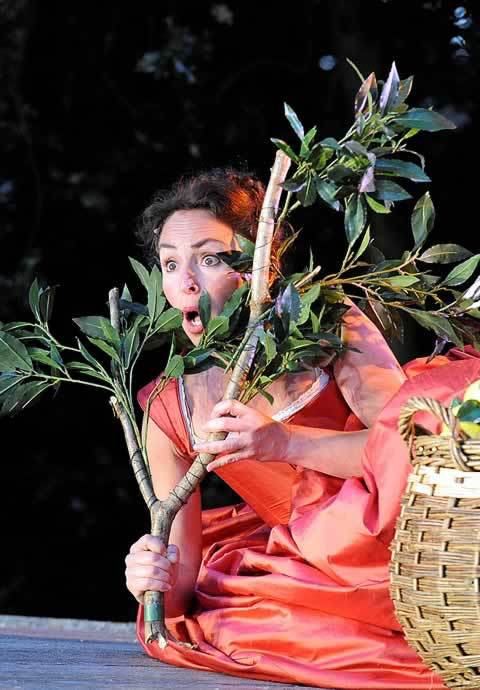 Samantha Spiro (Beatrice) is almost upstaged by fruit... Photo by Alistair Muir