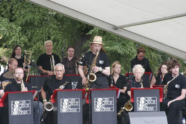 Band by Zaspic