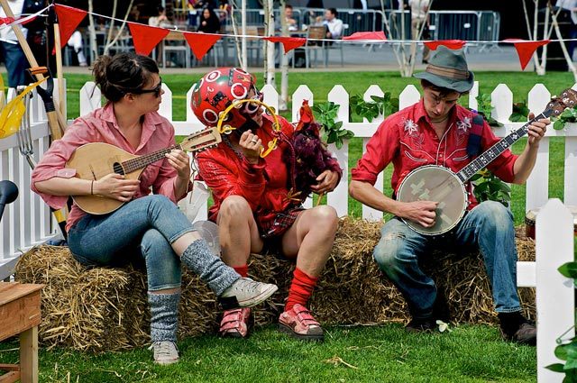 13744_2107_music.jpg