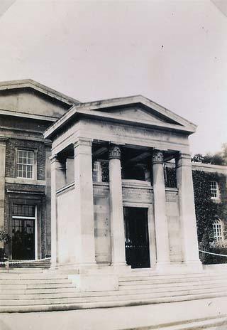 "Gate of Honour" outside Weymouth House, Mill Hill Village (NW7) 