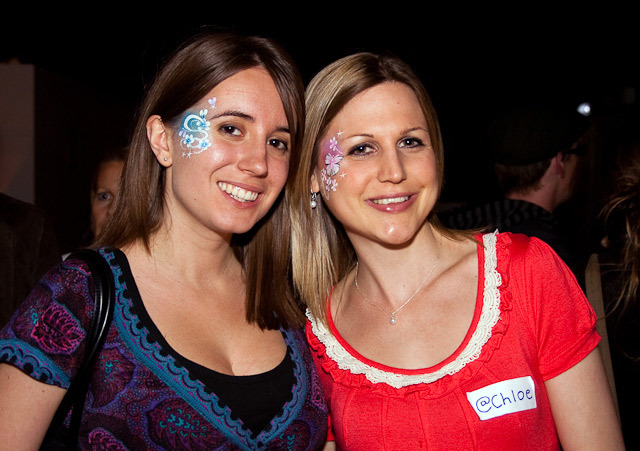 14378_twestival_girls.jpg