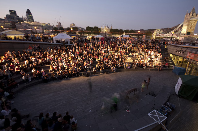 Performance at The Scoop (theboybg) 