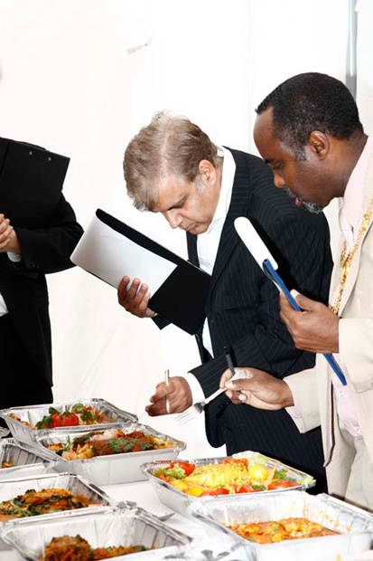 14601_curry_examine.jpg