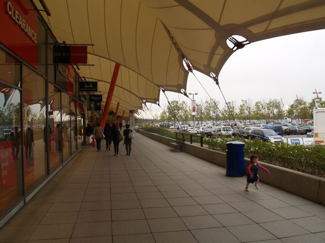 The designer outlet: a Richard Rodgers designed mega mall that sucks in the crowds, leaving the pretty Ashford town centre very quiet on a Sunday.  