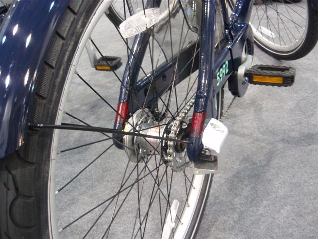 Since the bikes will be available for hire around the clock (and likely to be navy blue!), it's a good thing they sport dynamo powered LED lights front and back, cleverly built in to the frame itself.