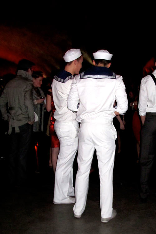 Hello Sailor