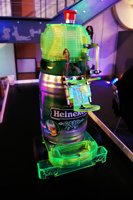 16192_beerboybot.jpg