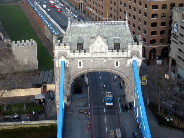 16198_towerbridgeroadway.jpg