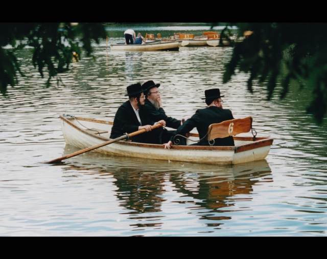 Messing about on the river, by Stuart-Lee.