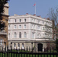 120px-Clarence_house.jpg