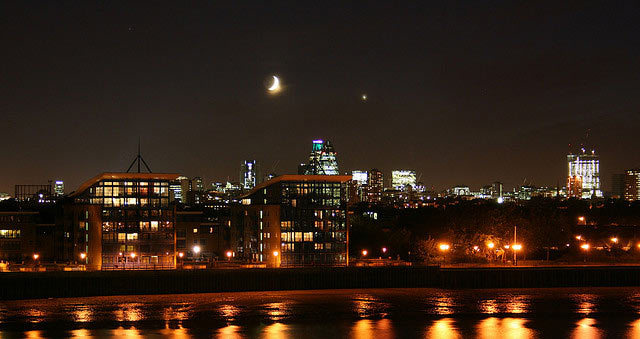 Moon in conjunction with the Gherkin