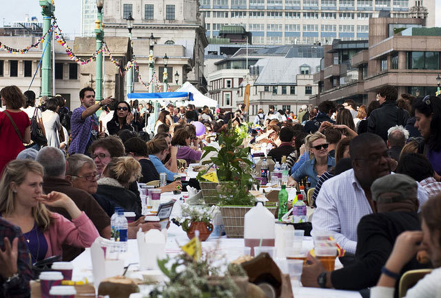 The Feast on the Bridge. Photo / theboybg