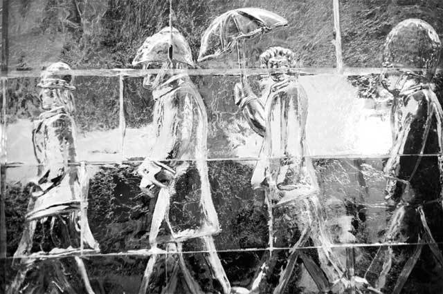 ice-sculpting-canary-wharf-12.jpg