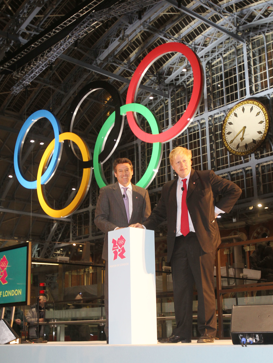 Londoners and visitors travelling through St Pancras International were tonight wowed by the unveiling of the first set of giant Olympic Rings, marking the first step in using the Olympic symbols on iconic landmarks to transform the capital into the host city for the London 2012 Games. Picture taken on 03 March by David Poultney.