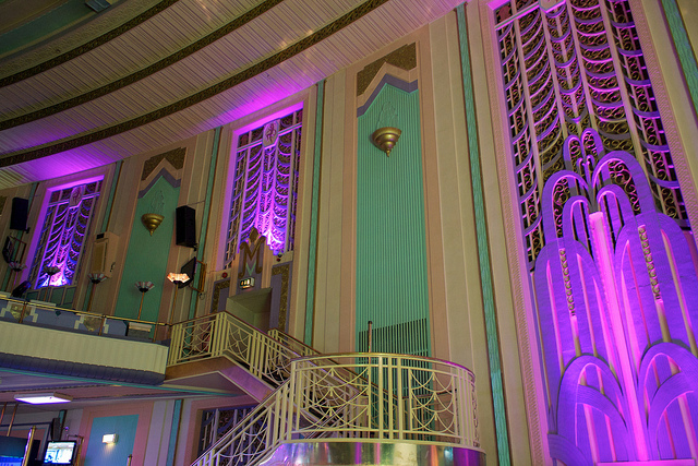 Troxy Art Deco decor