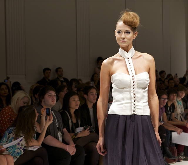 lfw-2011-lb02b.jpg