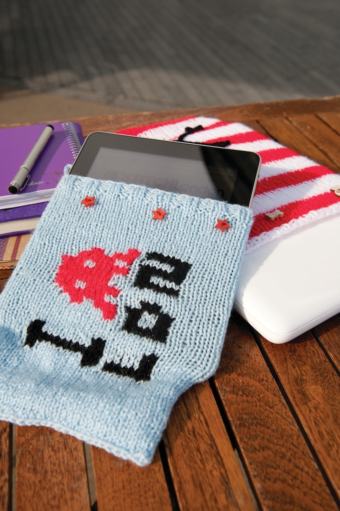 Laptop sock with Invader LDN logo, © F&amp;W Media