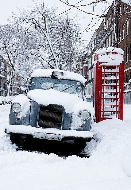 London snow by Dan Silva
