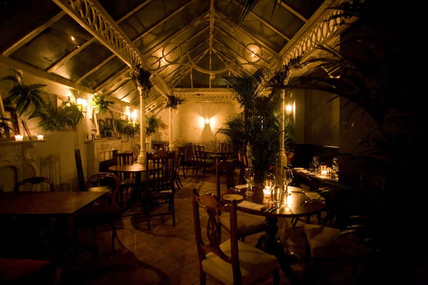 Dining Beyond Zone 1 Powder Keg Diplomacy Londonist