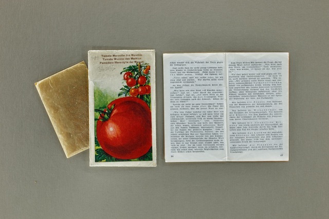 Tarnscriften: disguised anti-Nazi writings where you get a little booklet inside tea/tomato seed packets - photo by Ali Mobasser