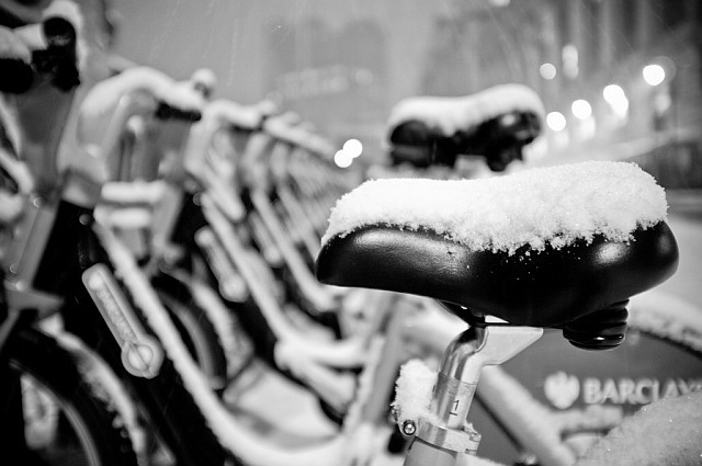 london_snow_boris_bikes.jpg