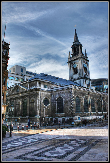 A brooding shot of St Lawrence Jewry, by Brron