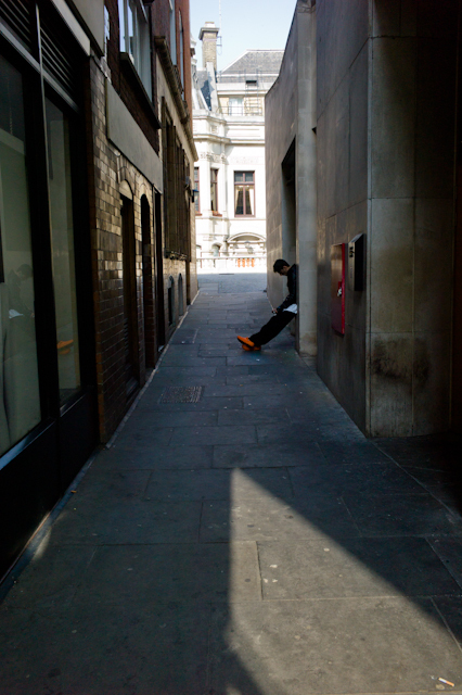 Time: 10:46, Location: Ludgate Hill, Title: "Untitled"