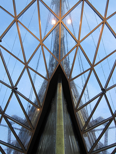 The view from below the ship