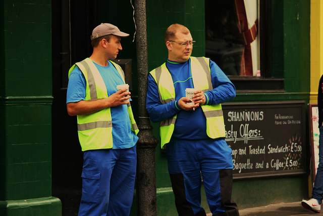 Break time at Portobello Market, by Stephskimo