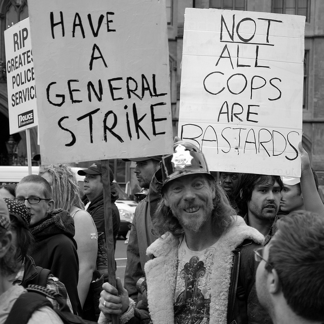 policeprotest_100512