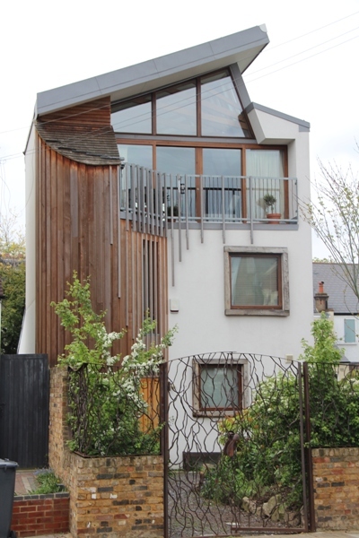 More of London's modern houses: an eco house in Clapham