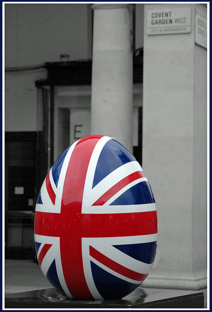 Patriotic egg, by snaphappysal