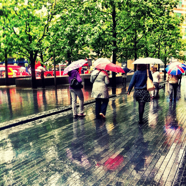 Rain, Tooley Street by Laurabot_