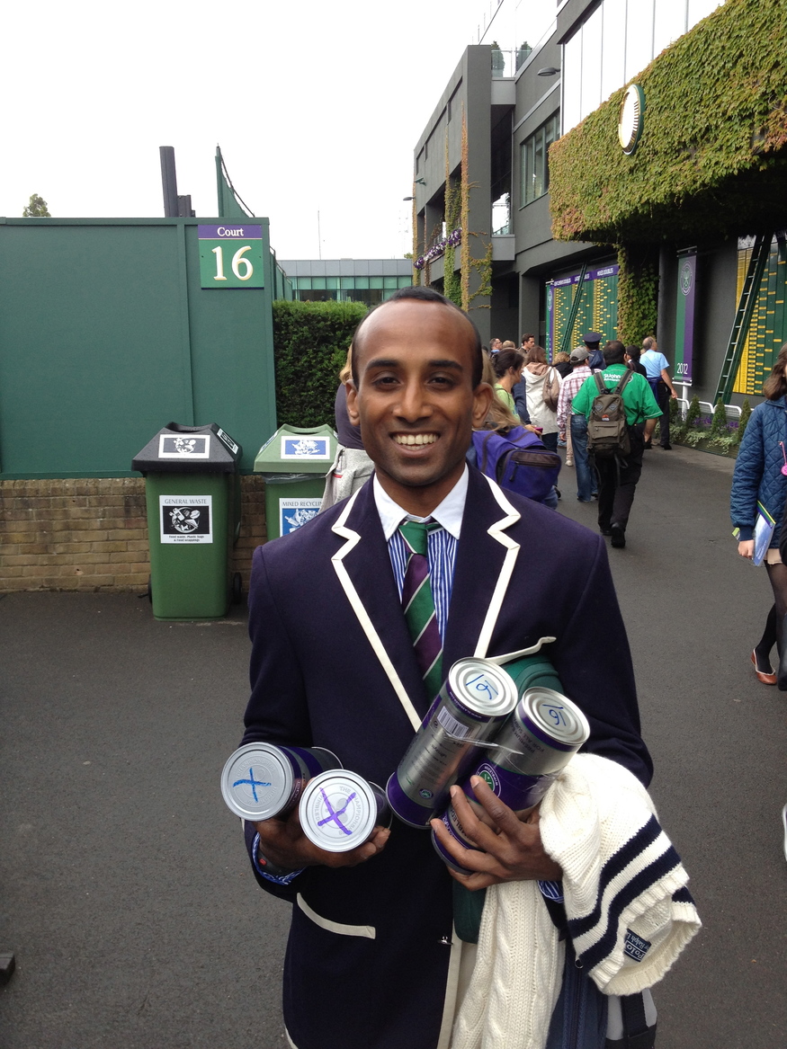 The tournament's happiest umpire 