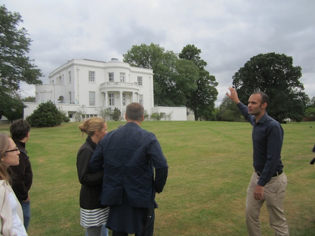 Tomos does his guiding thing.