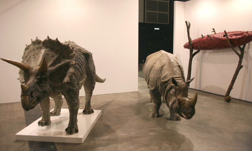 Sun Yuan and Peng Yu I Didn’t Notice What I Am Doing (2012) ©the artist 2012 Image courtesy&nbsp;the artists and GALLERIA CONTINUA, San Gimignano / Beijing / Le Moulin, and Asian Archive.