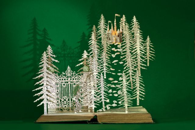 Su Blackwell, The Princess and the Pea (the gates). Image courtesy Long &amp; Ryle