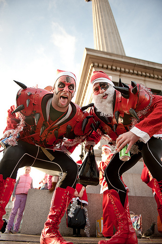 Scary Santas by joesfer