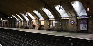 Queen Visits Baker Street Tube Station