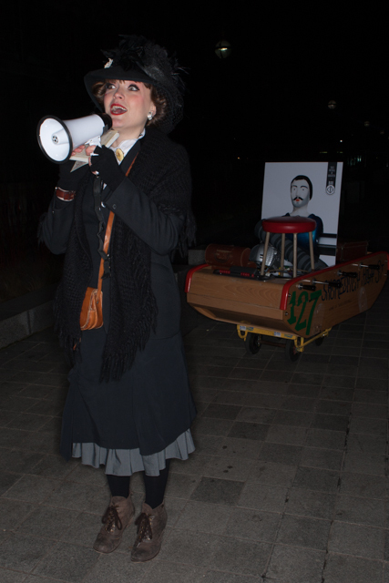 A performer talking to the crowd (about Gary, in fact).