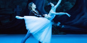 Top 11 Theatre Annoyances