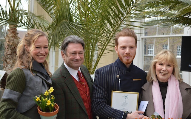 The Edible Bus Stop team with Alan Titchmarsh and Susan Hampshire